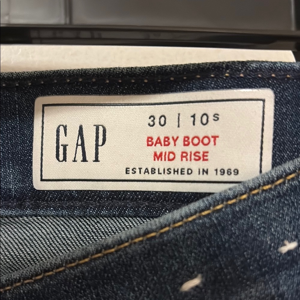 GAP Baby Boot Mid Rise Jeans - Picture 2 of 3